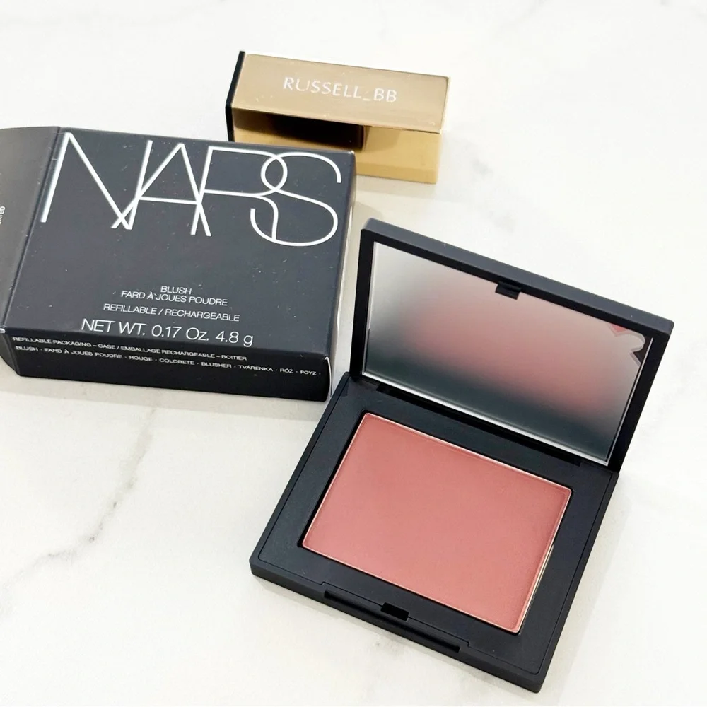 NARS Powder Blush in Infatuated (Matte Deep Plumberry)